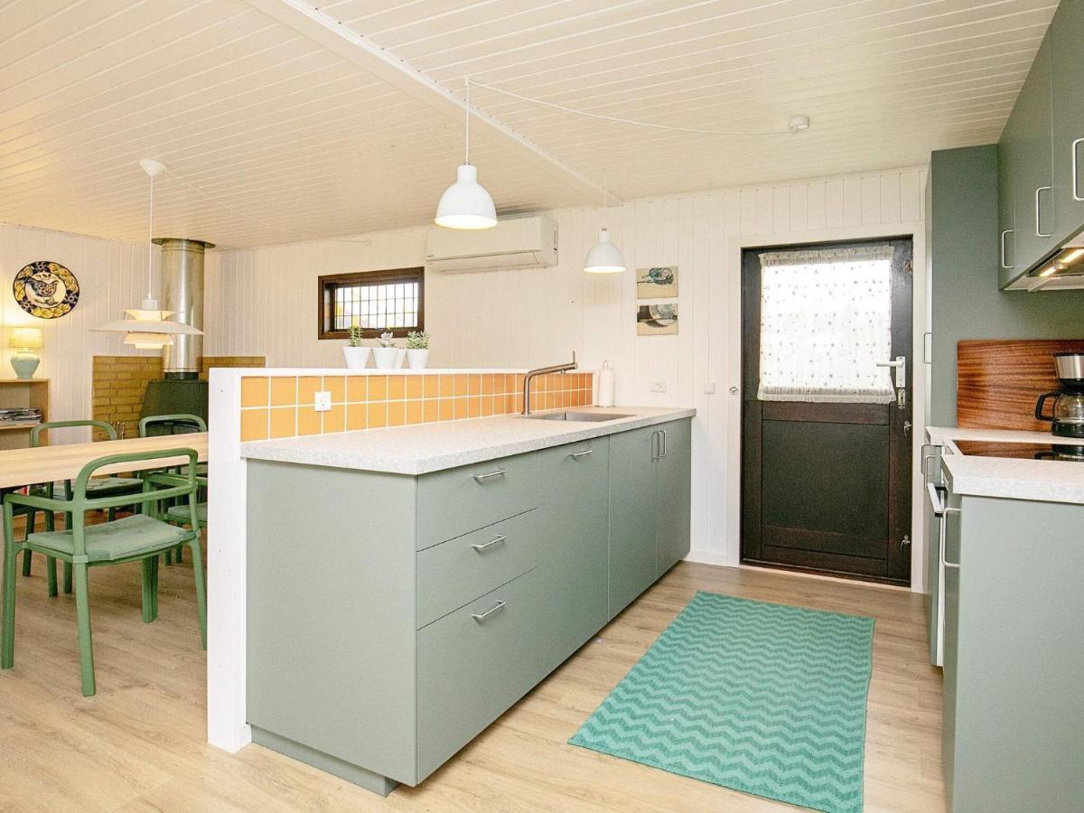 6 Person Holiday Home In Nibe 外观 照片